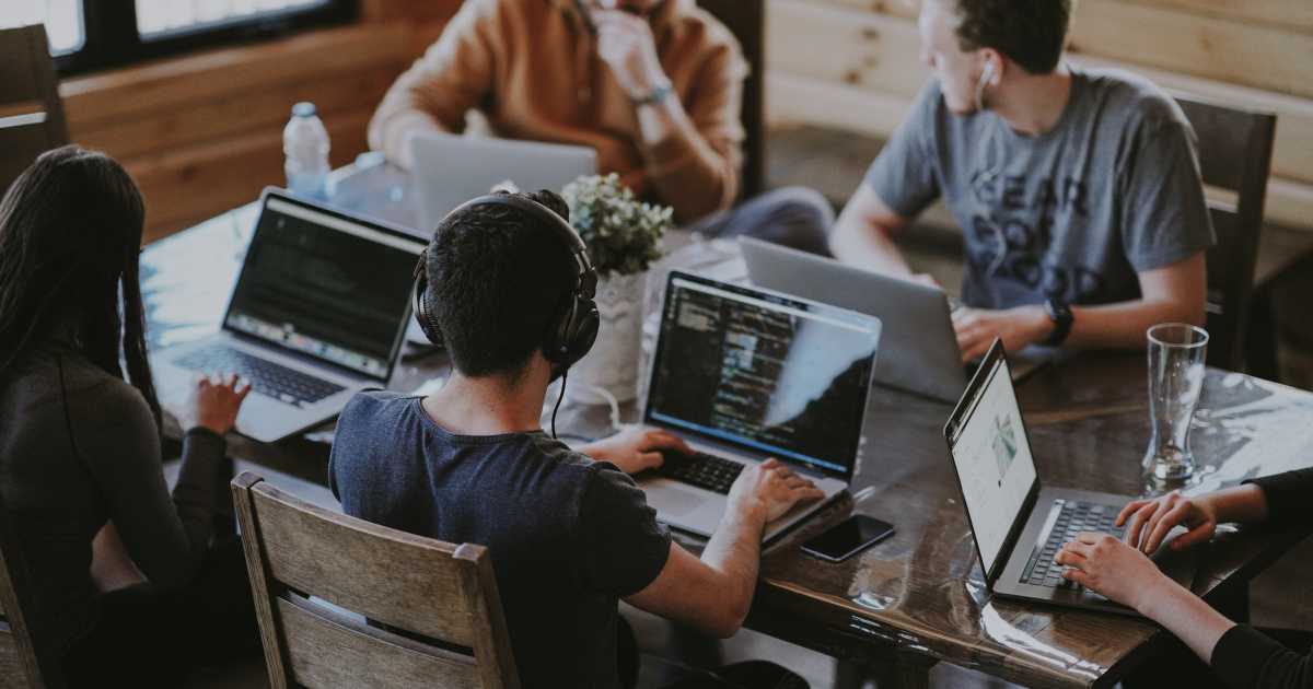 Reasons to Outsource Your Microsoft Azure DevOps Team